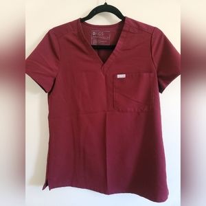 Figs Burgundy Scrub set